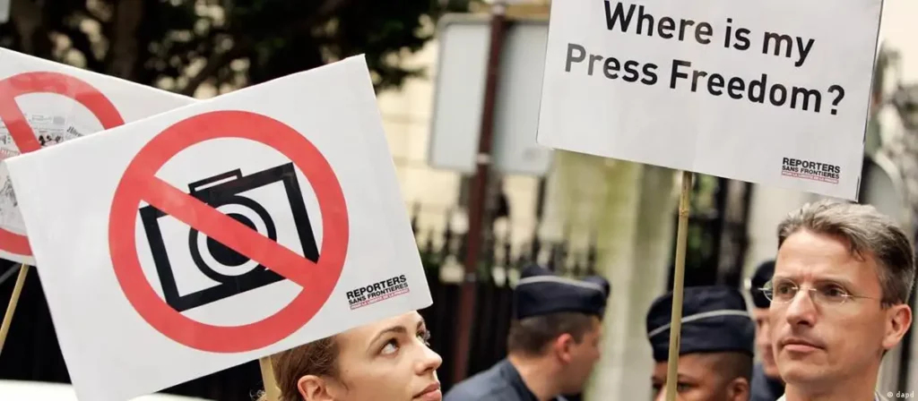 הפגנה על חופש התקשורת - רוסיה (צילום מסך) - אגודת העיתונאים בתל אביב
