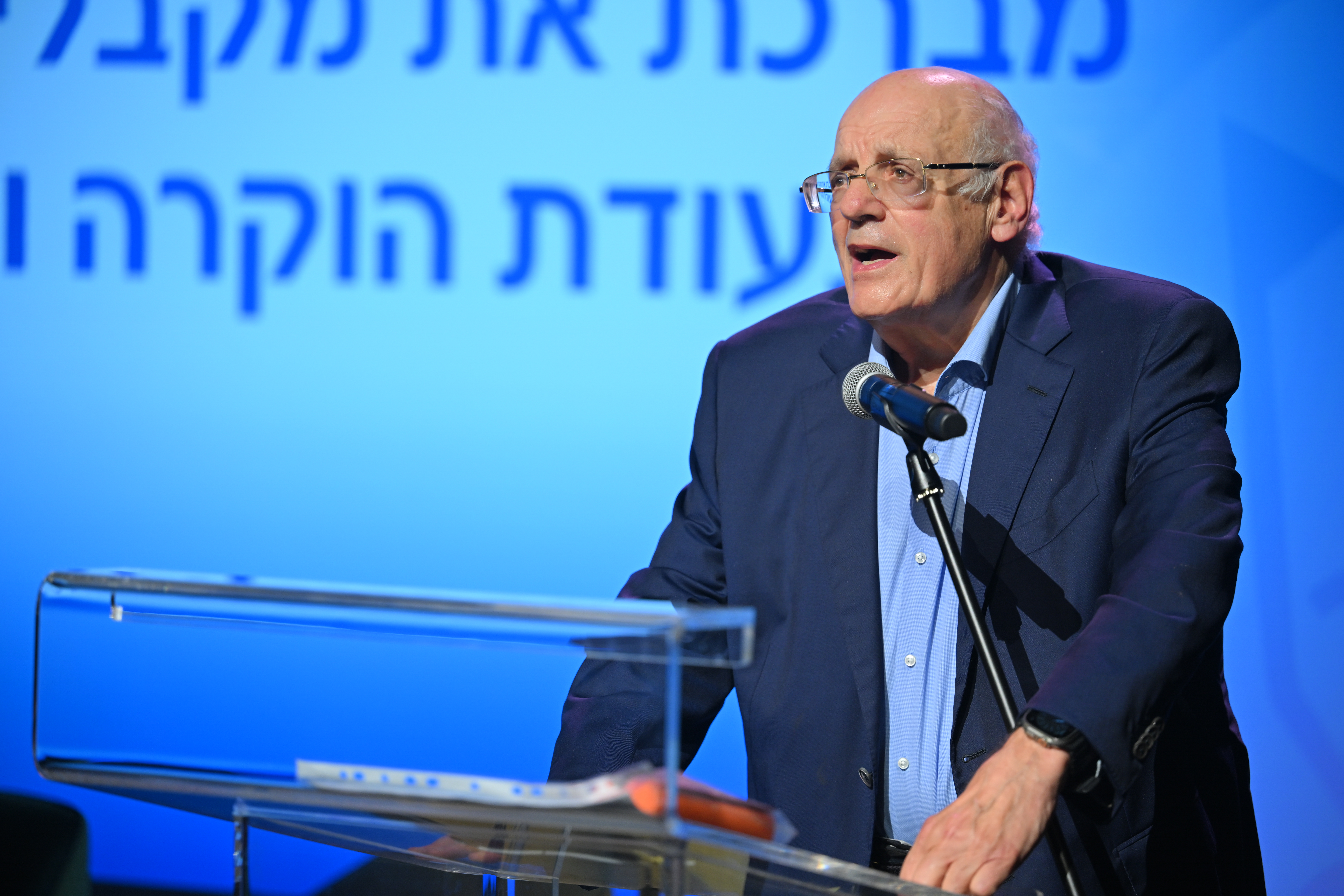 נשיא מועצת העיתונות והתקשורת (המשנה לנשיאת העליון בדימוס) בטקס הענקת תעודות הוקרה לסיקור בעת מלחמה | צילום: אלעד גוטמן